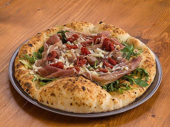 10 Diego Vitagliano Pizzeria